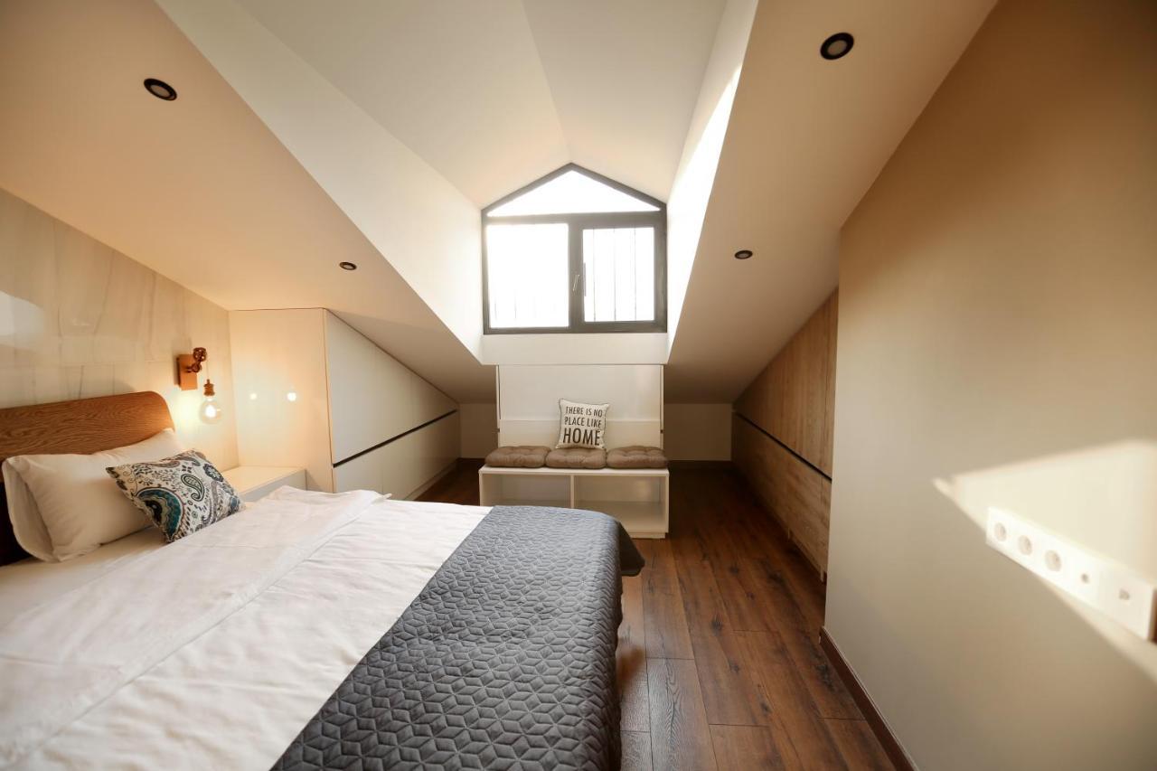 Hotelise I Cascade Loft Apartment Єреван Екстер'єр фото